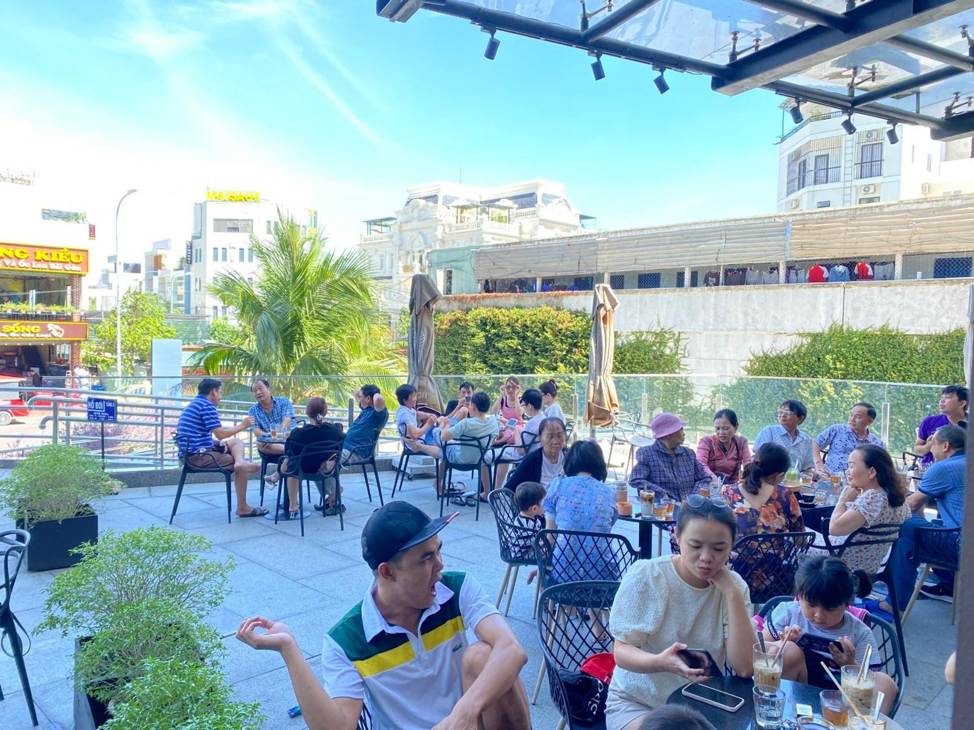 Flc Sea Tower Quy Nhon Ban Cong, Bon Tam, Ho Boi Co Phi, Sat Bien Exteriér fotografie